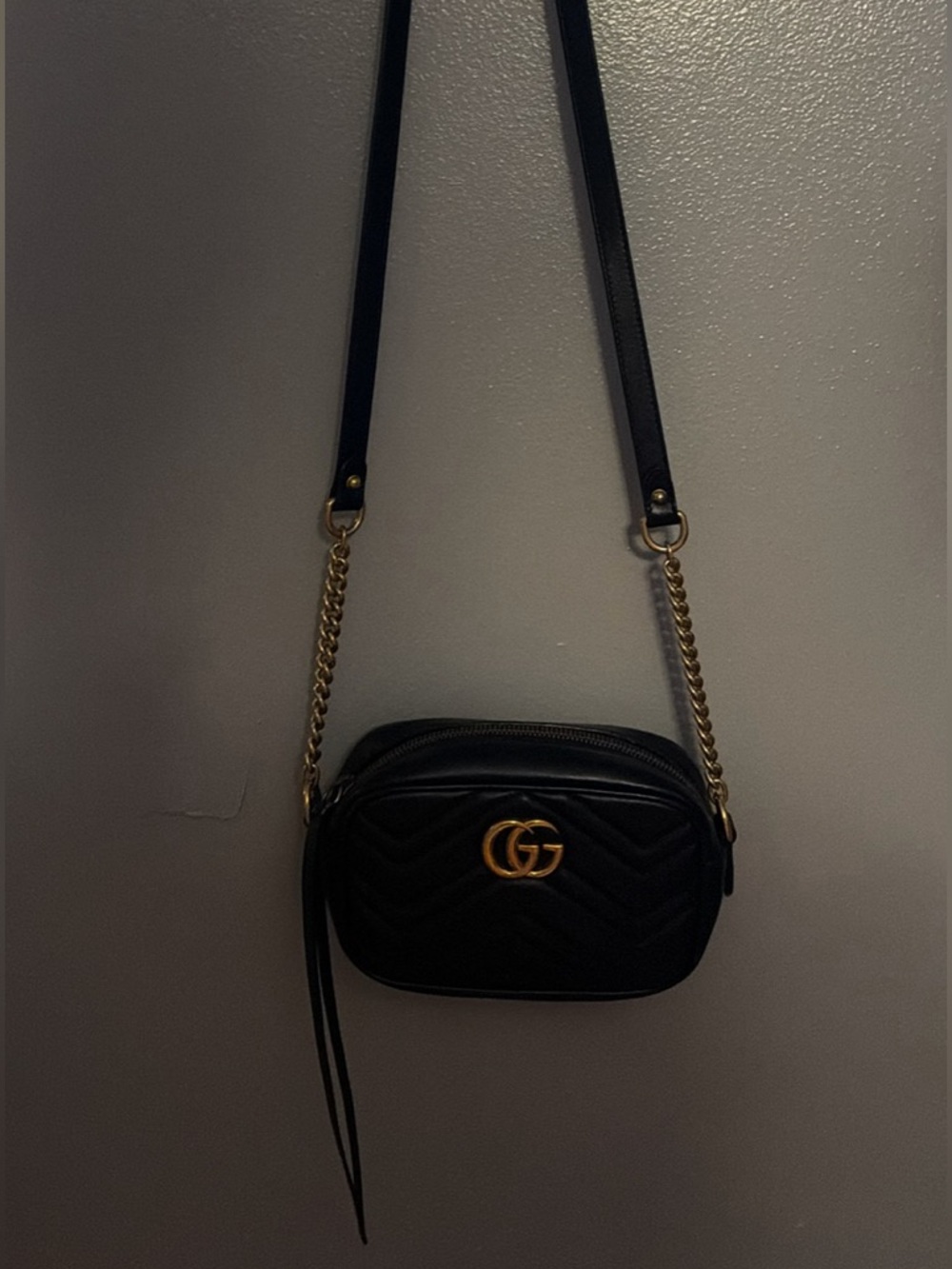 Gucci Black Quilted GG Crossbody Bag with Gold Hardware